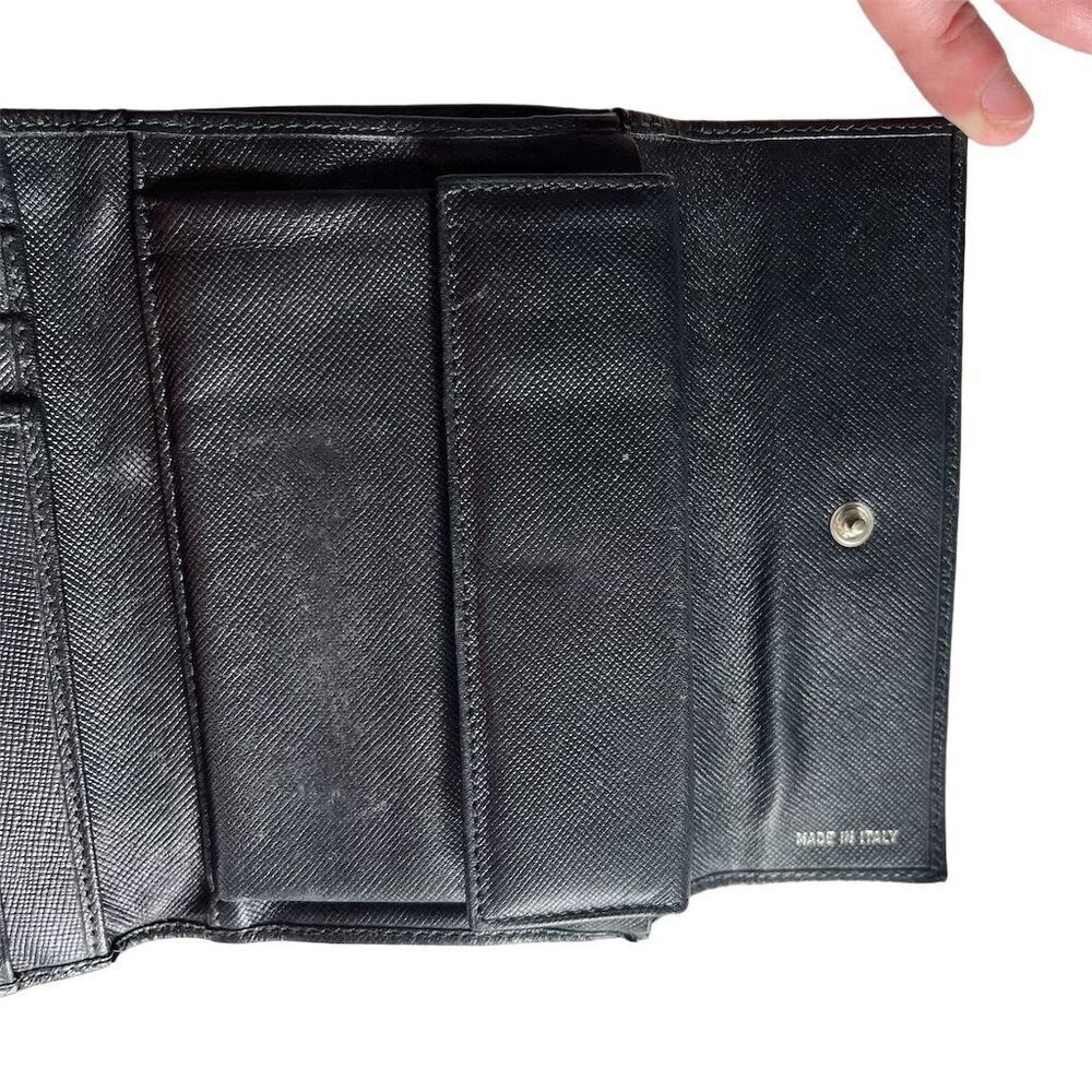 Prada Unisex Black Saffiano Leather Trifold Wallet - Picture 3 of 5